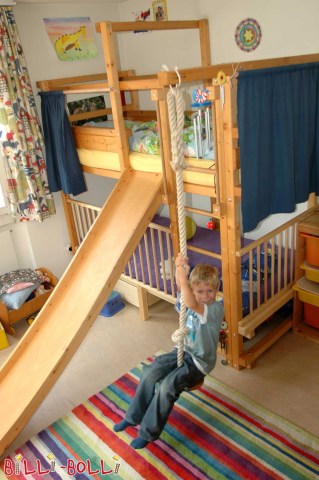Etagenbett: Bild 2-25