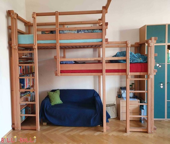 Hohes Doppel-Hochbett aus Buche in hohem Altbau (Beide-oben-Etagenbett) (Beide-oben-Etagenbetten)