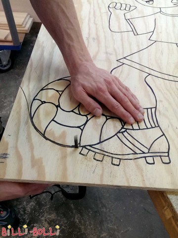 Schritt 5: Figur aussägen (Figuren zur Verkehrsberuhigung)