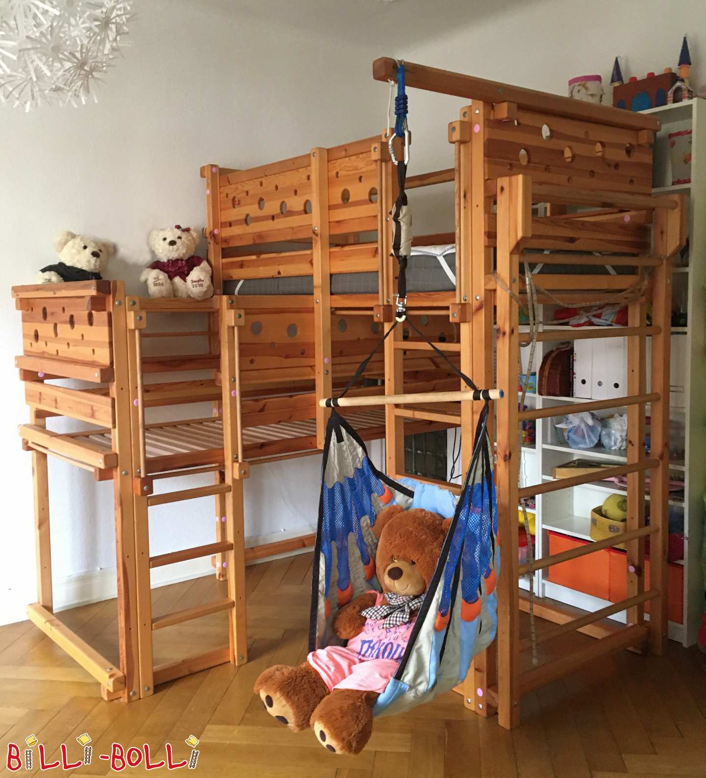 Beide-oben-Bett mit Mäusebrettern in Hamburg (Kategorie: Kindermöbel gebraucht)
