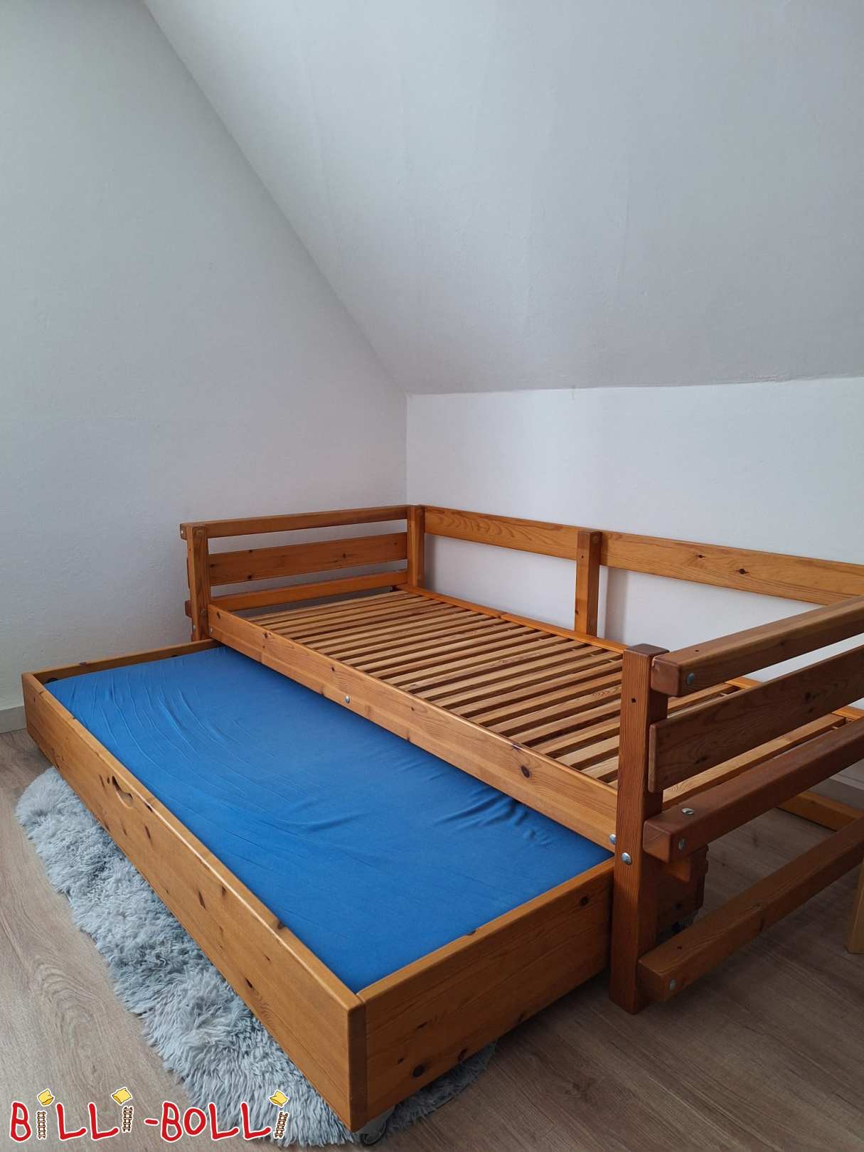 Jugendbett niedrig mit Gästebett und Matratzen wenn gewünscht (Kategorie: Jugendbetten niedrig gebraucht)