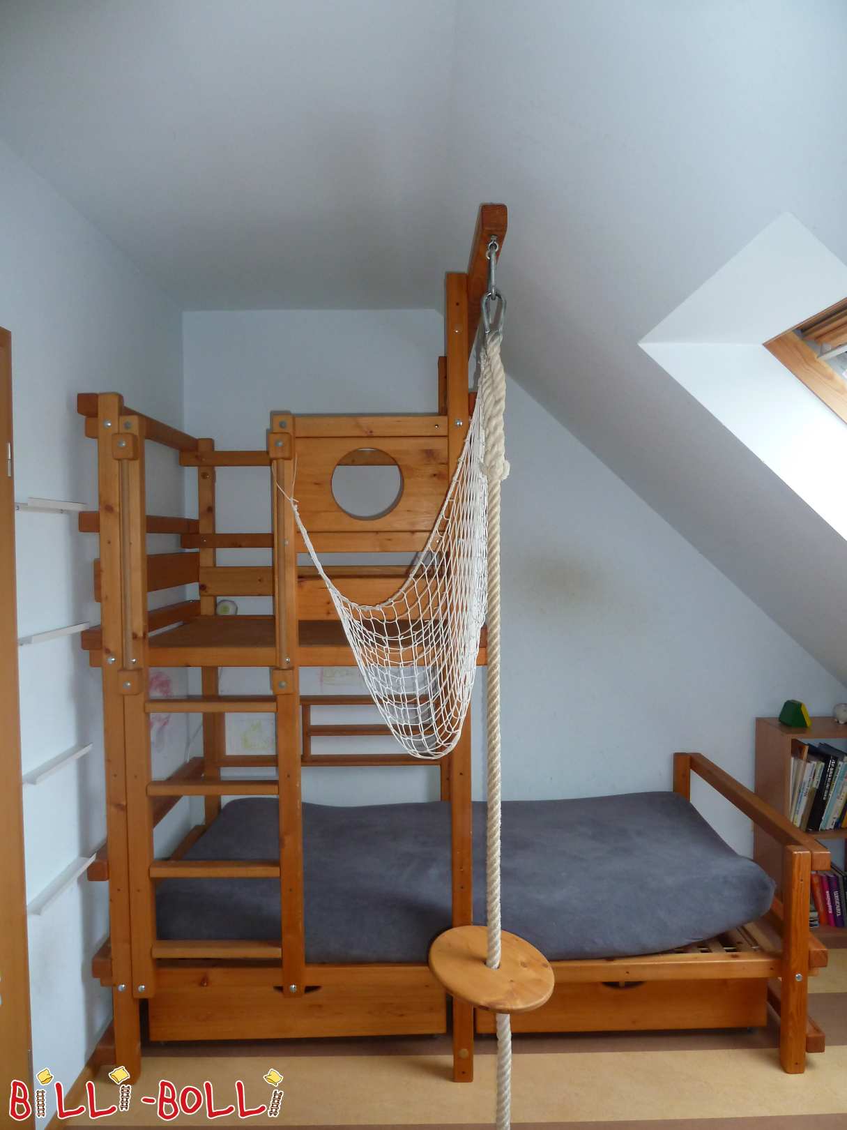 Dachschrägenbett Piratenoptik 100 x 200 in Krefeld, NRW (Kategorie: Dachschrägenbett gebraucht)