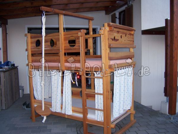 Etagenbett aus Kiefer (Hochbett gebraucht) Etagenbett aus Kiefer (Hochbett gebraucht)