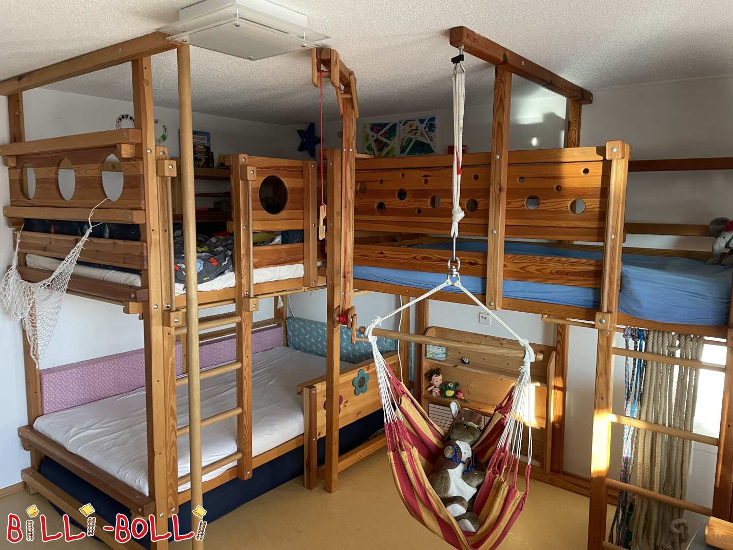 Etagenbett mit 2 Schlafebenen und Hochbett (Kategorie: Etagenbett gebraucht)