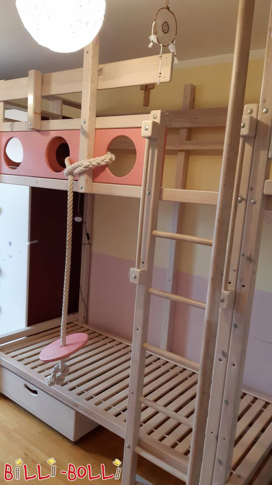 Etagenbett mit Spielboden und viel weiterem Zubehör (Hochbett gebraucht) Etagenbett mit Spielboden und viel weiterem Zubehör (Hochbett gebraucht)