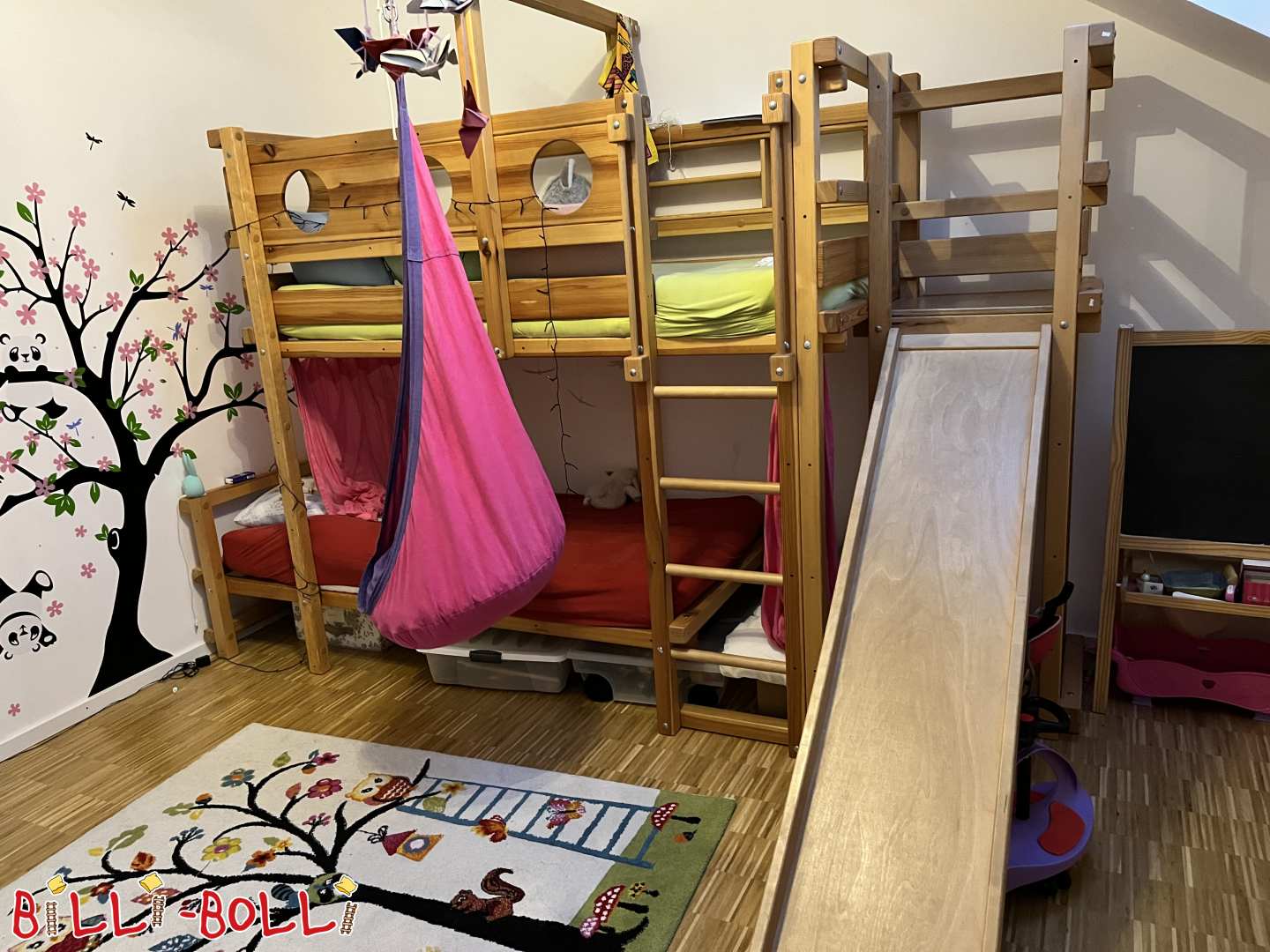 Etagenbett-seitlich-versetzt mit Kojenbrett, Bettragel, Rutschturm (Kategorie: Etagenbett-seitlich-versetzt gebraucht)
