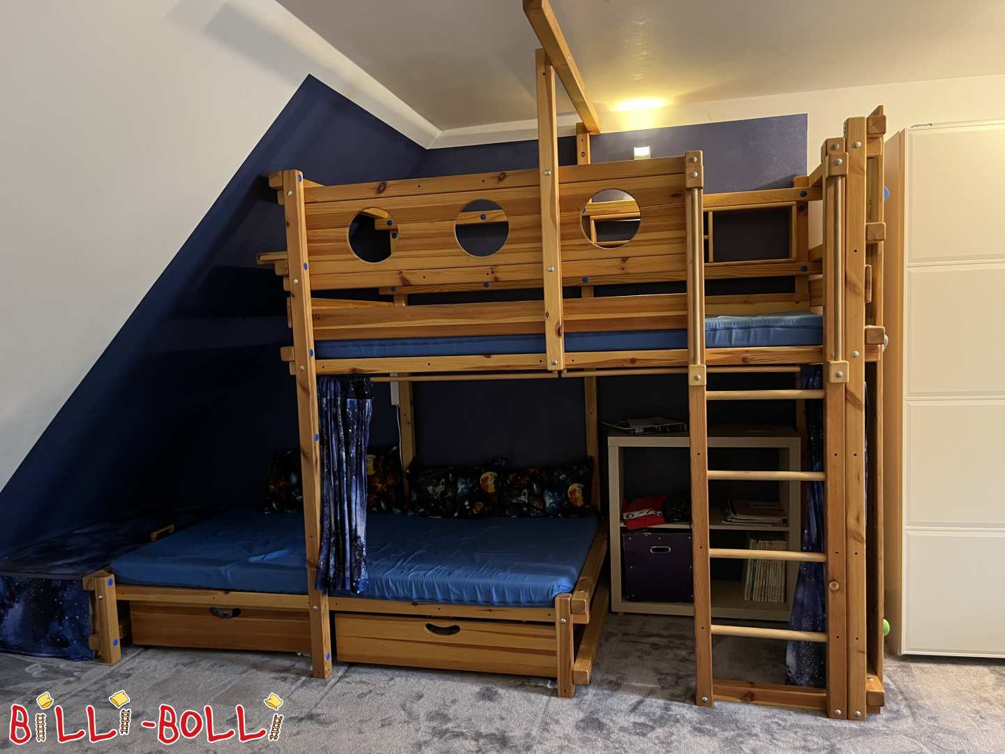 Etagenbett-seitlich-versetzt plus Kletterwand (Kategorie: Etagenbett-seitlich-versetzt gebraucht)