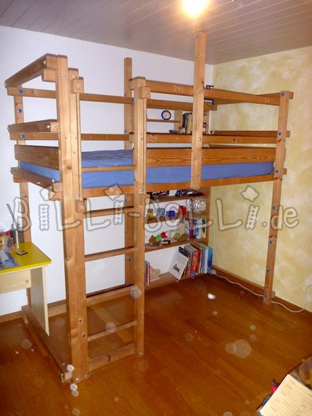 Etagenbett-über-Ecke in Fichte (Hochbett gebraucht) Etagenbett-über-Ecke in Fichte (Hochbett gebraucht)
