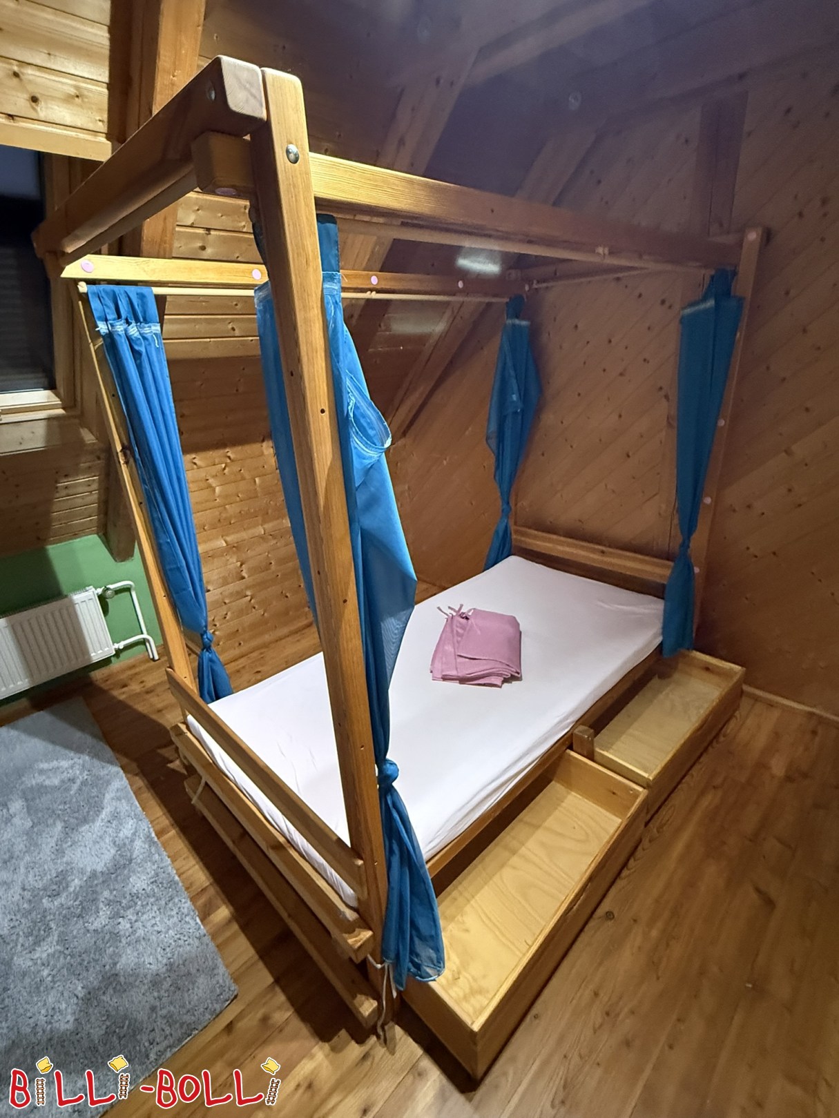 Himmelbett in 100 x 200 cm mit Bettkästen, Nähe Pfaffenhofen a.d. Ilm (Kategorie: Himmelbett gebraucht)