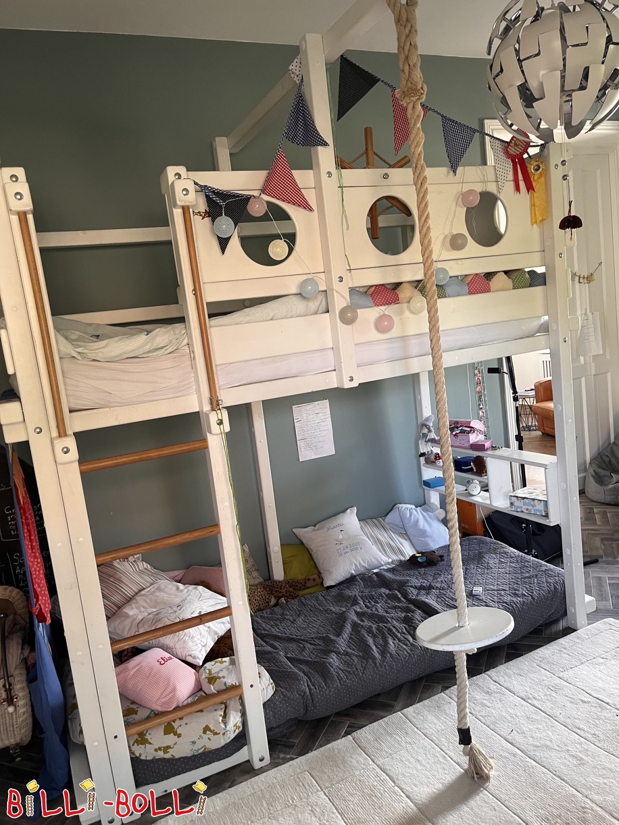 Inserat 5764: Hochbett / Etagenbett Piratendeko - Kiefer weiß, umfangreiches Zubehör Hochbett / Etagenbett Piratendeko - Kiefer weiß, umfangreiches Zubehör (Kategorie: Hochbett mitwachsend gebraucht)