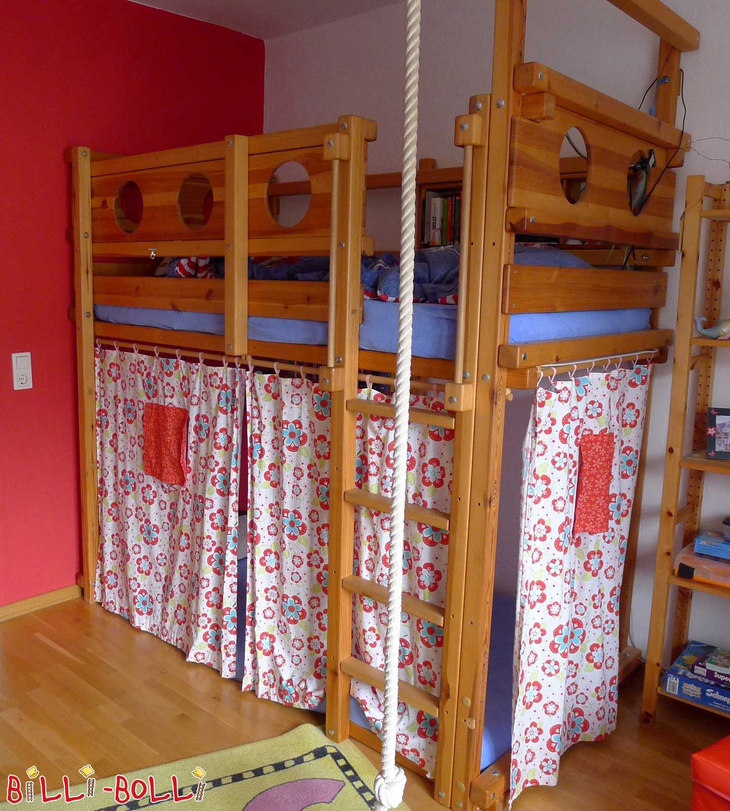 Hochbett - in verschiedenen Aufbauvarianten genutzt (Hochbett gebraucht)