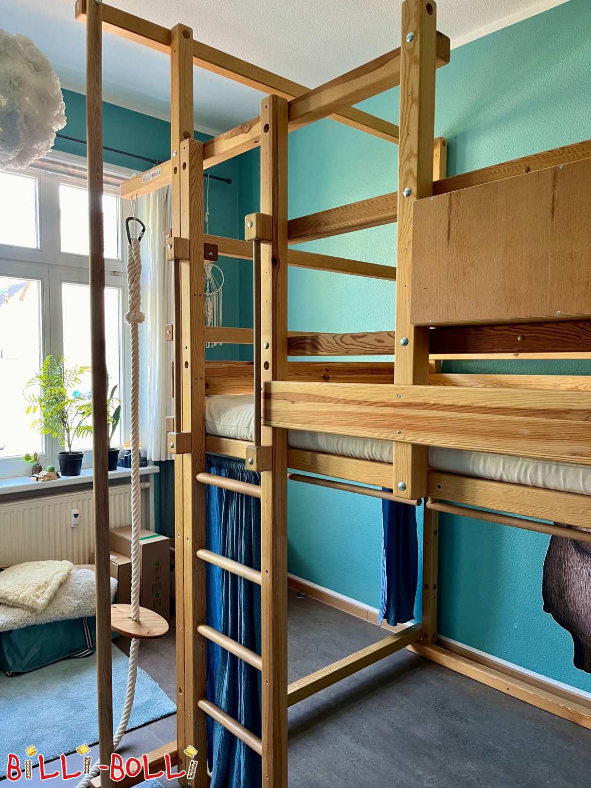 Hochbett Kiefer 140x200cm, inkl Matratze, Feuerwehrstange, Schaukel (Kategorie: Hochbett mitwachsend gebraucht)