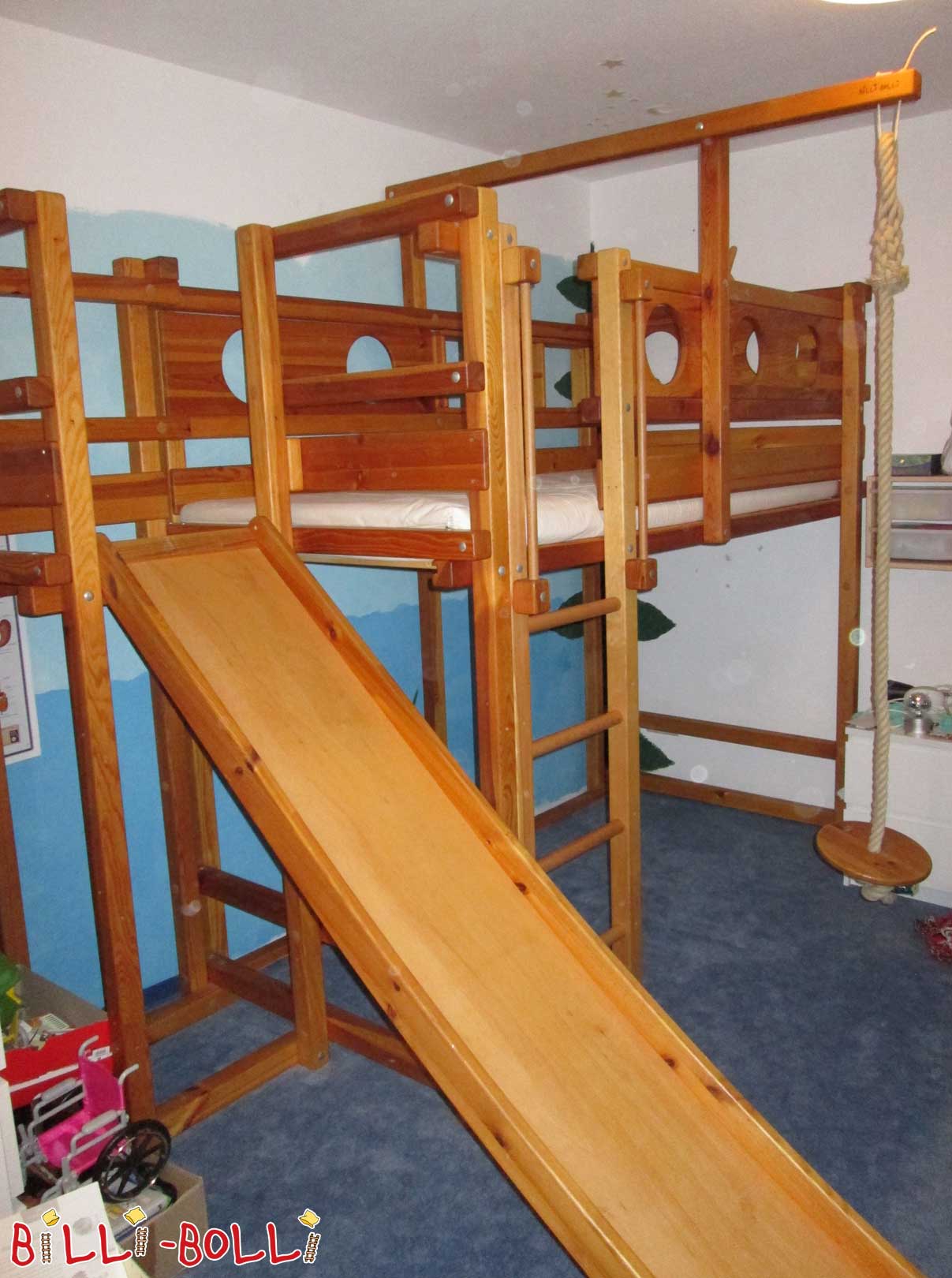 Hochbett mit Rutschenturm und 2 Bettkästen mit Abdeckung (Kategorie: Hochbett gebraucht)