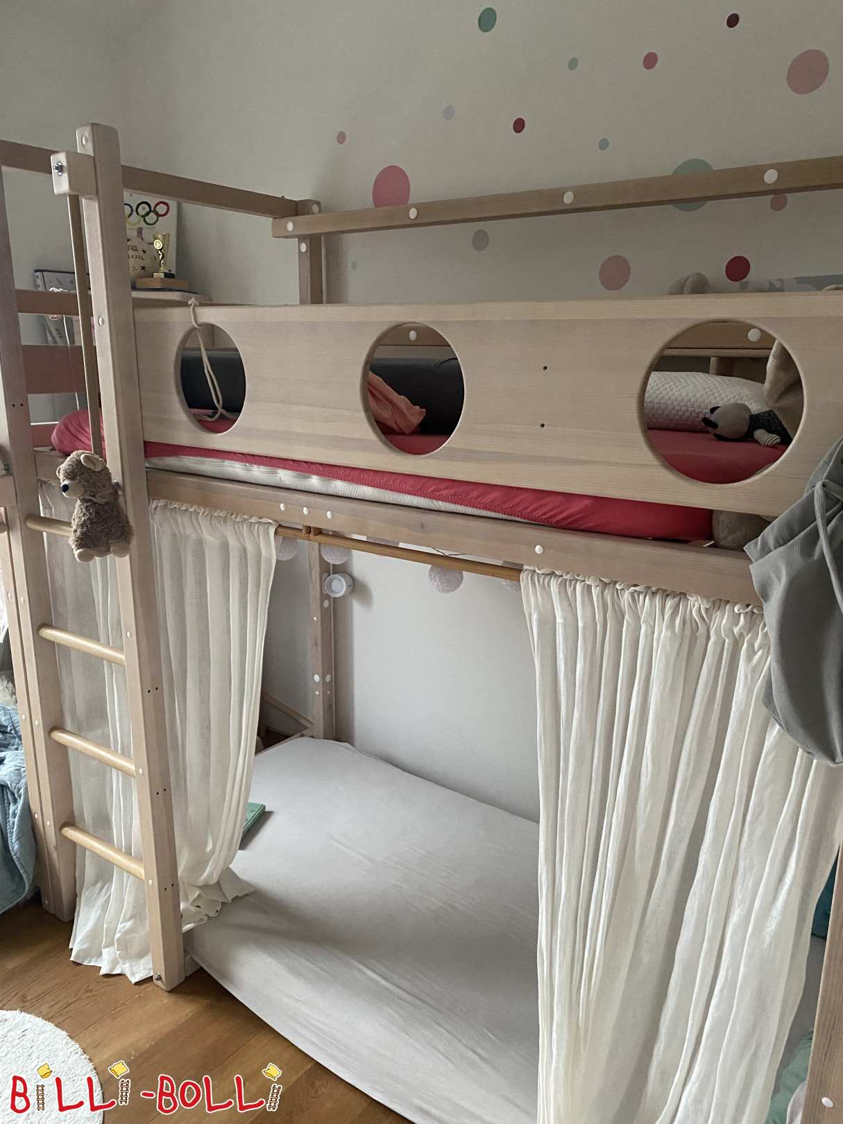 Hochbett mitwachsend, 100x200 weiß lasiert mit Kojenbrett (Kategorie: Hochbett mitwachsend gebraucht)