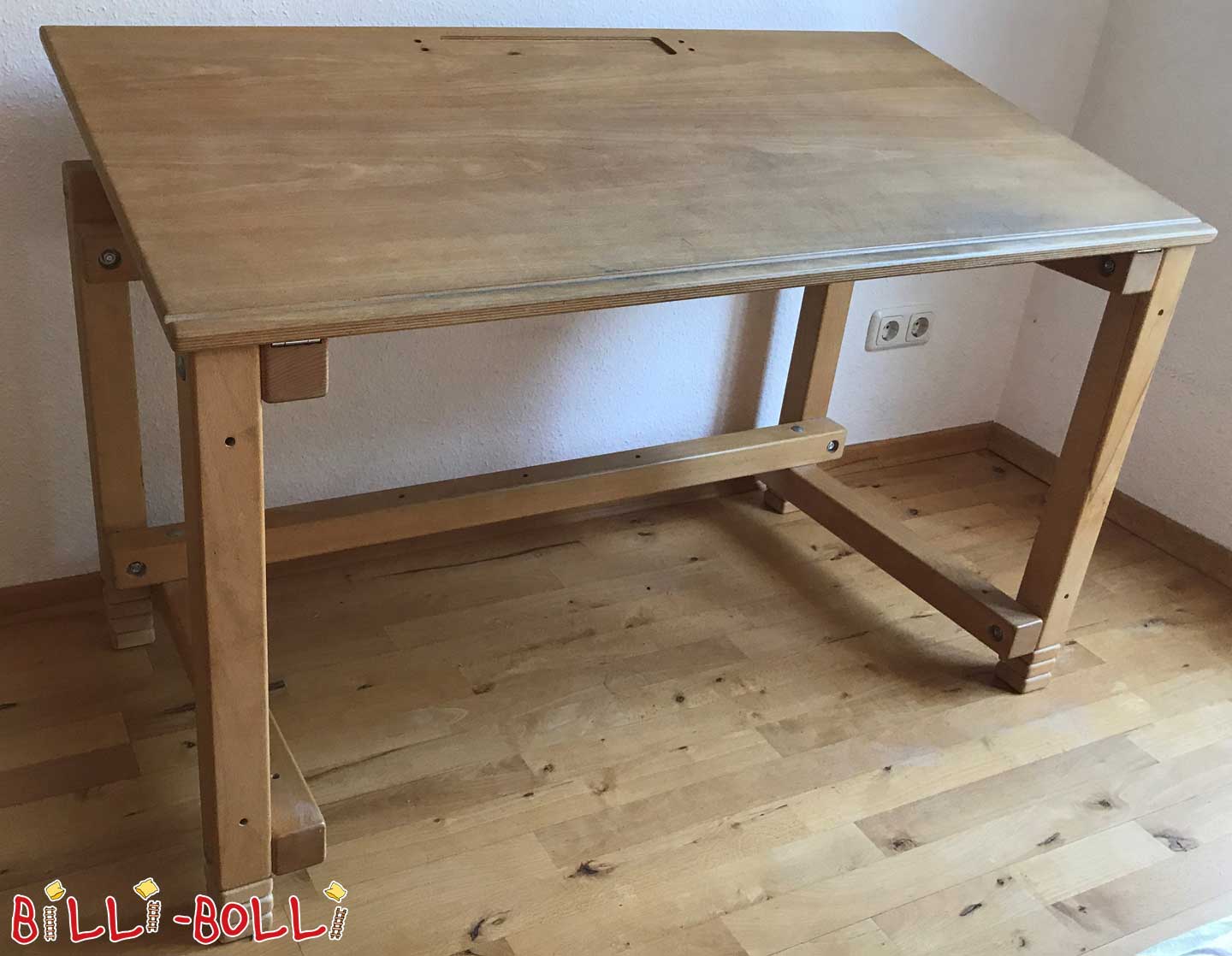 Kinderschreibtisch, 63 x 123 cm, Buche geölt (Kindermöbel gebraucht)