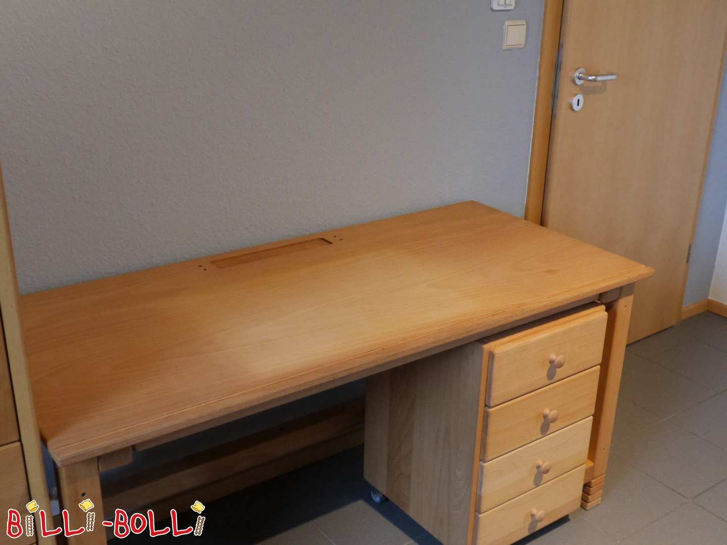 Kinderschreibtisch und Rollcontainer, Buche geölt-gewachst (Kategorie: Kindermöbel gebraucht)