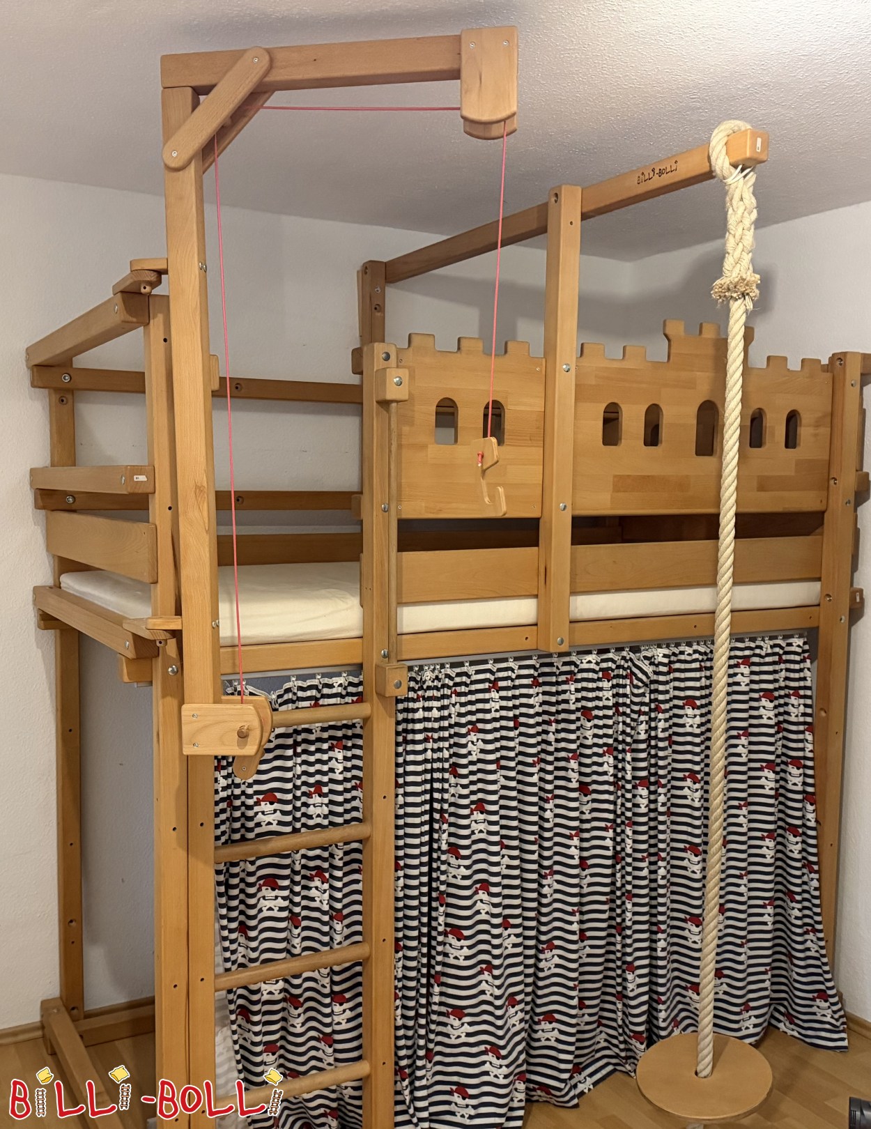 Mitwachsendes Hochbett 90 × 200, Buche, Ritterburg mit Zubehör (Kategorie: Hochbett mitwachsend gebraucht)