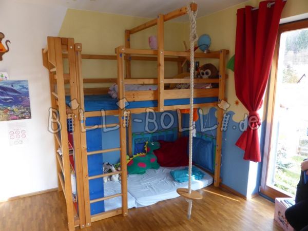 Mitwachsendes Hochbett, 90/200 cm, Fichte, Ölwachsbehandlung (Hochbett gebraucht) Mitwachsendes Hochbett, 90/200 cm, Fichte, Ölwachsbehandlung (Hochbett gebraucht)