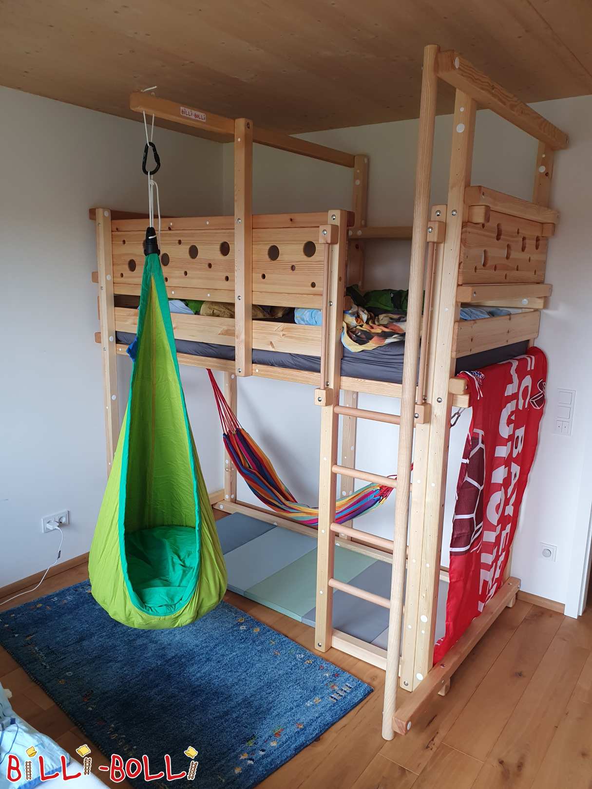 Mitwachsendes Hochbett in Kiefer geölt-gewachst und jede Menge Zubehör (Kategorie: Hochbett mitwachsend gebraucht)
