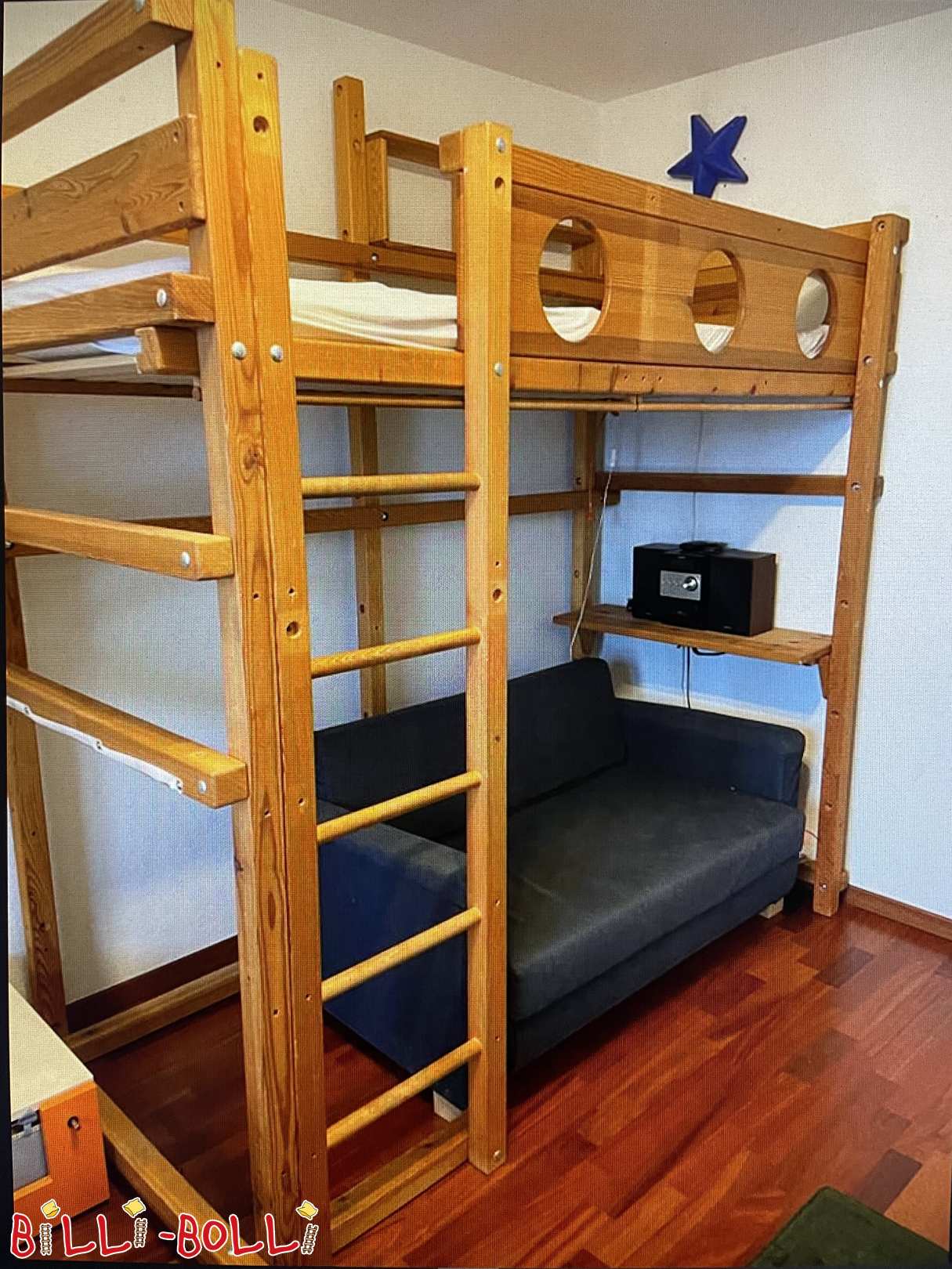 Mitwachsendes Hochbett, Kiefer honigfarben geölt, Schweiz, Raum Zürich (Kategorie: Hochbett mitwachsend gebraucht)