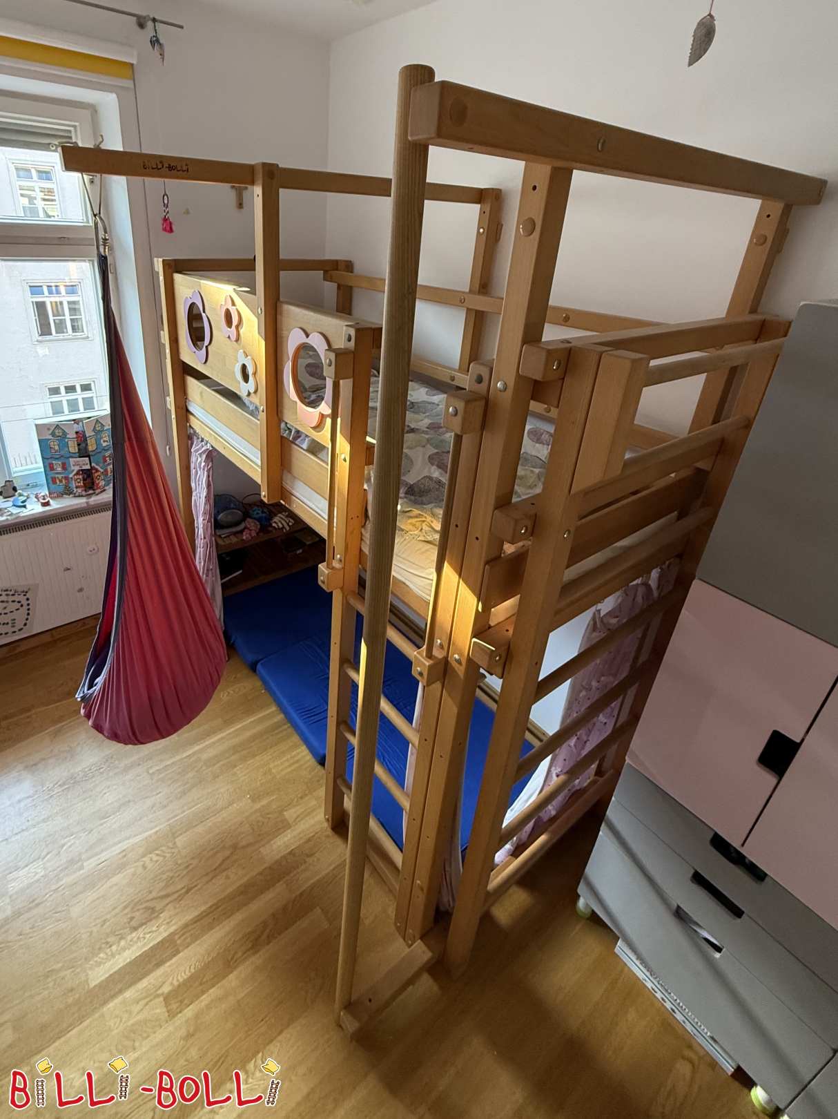 Mitwachsendes Hochbett mit Blumen-Themenbrett in Buche, geölt-gewachst (Kategorie: Hochbett mitwachsend gebraucht)