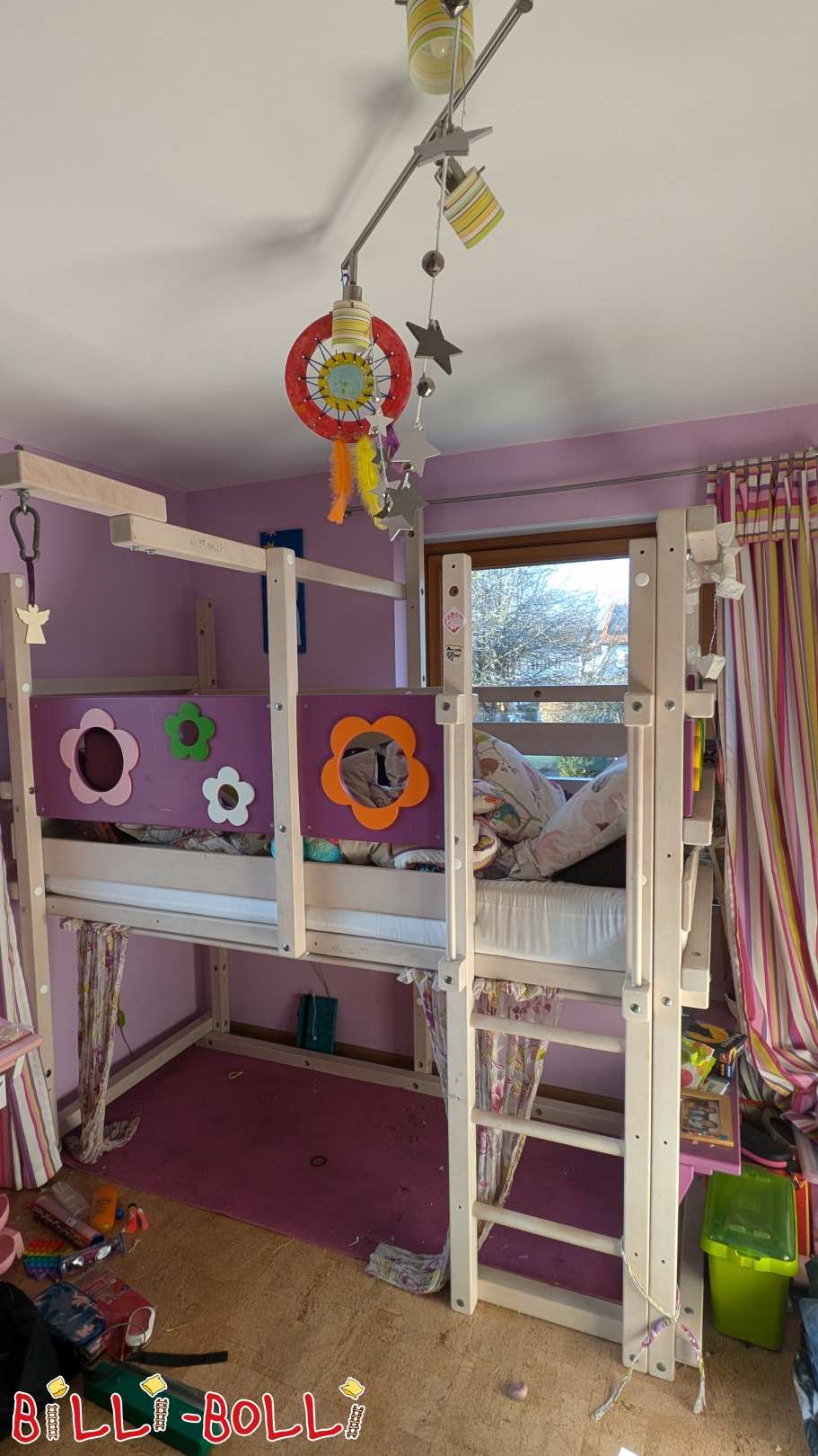 Mitwachsendes Hochbett mit Blumenbrettern, weiß lasiert (Kategorie: Hochbett mitwachsend gebraucht)