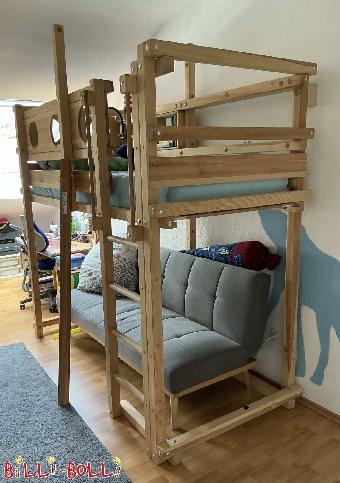 Mitwachsendes Hochbett mit Bullaugen in Kiefer in Karlsruhe (Kategorie: Hochbett mitwachsend gebraucht)