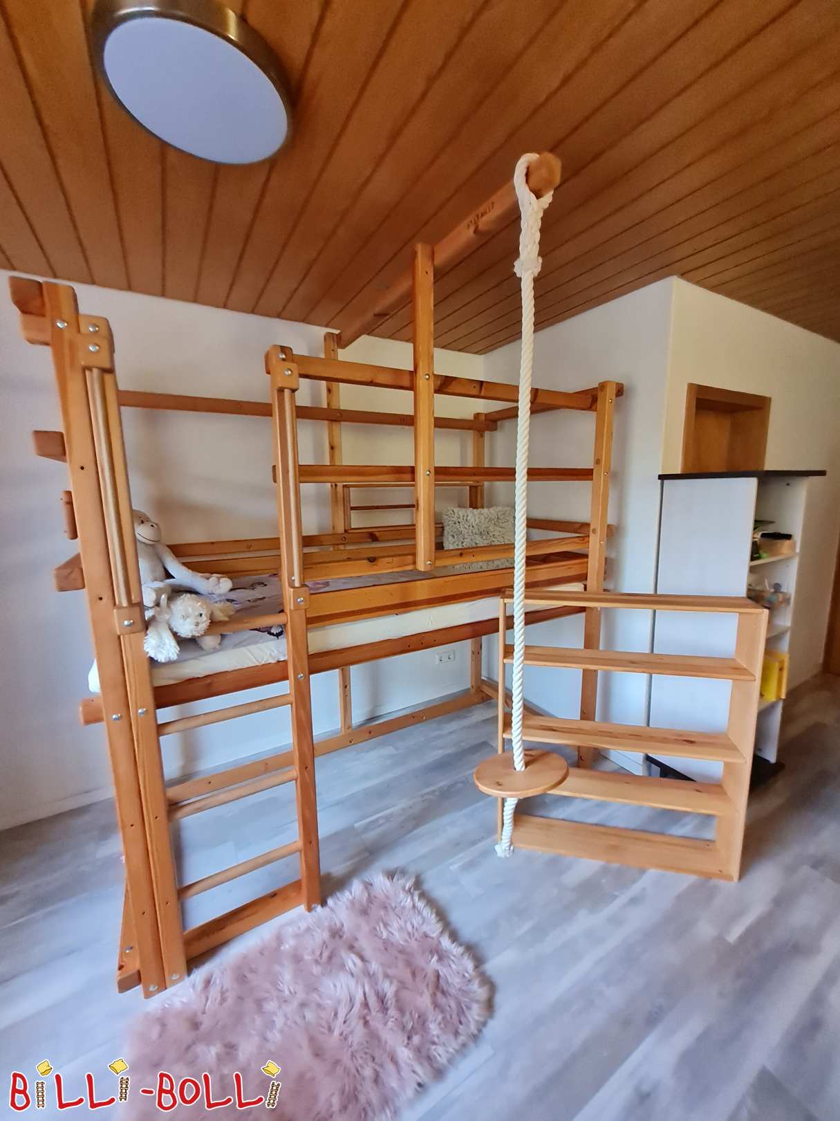 Mitwachsendes Hochbett mit kleinem und großem Regal und Schaukel (Kategorie: Hochbett mitwachsend gebraucht)