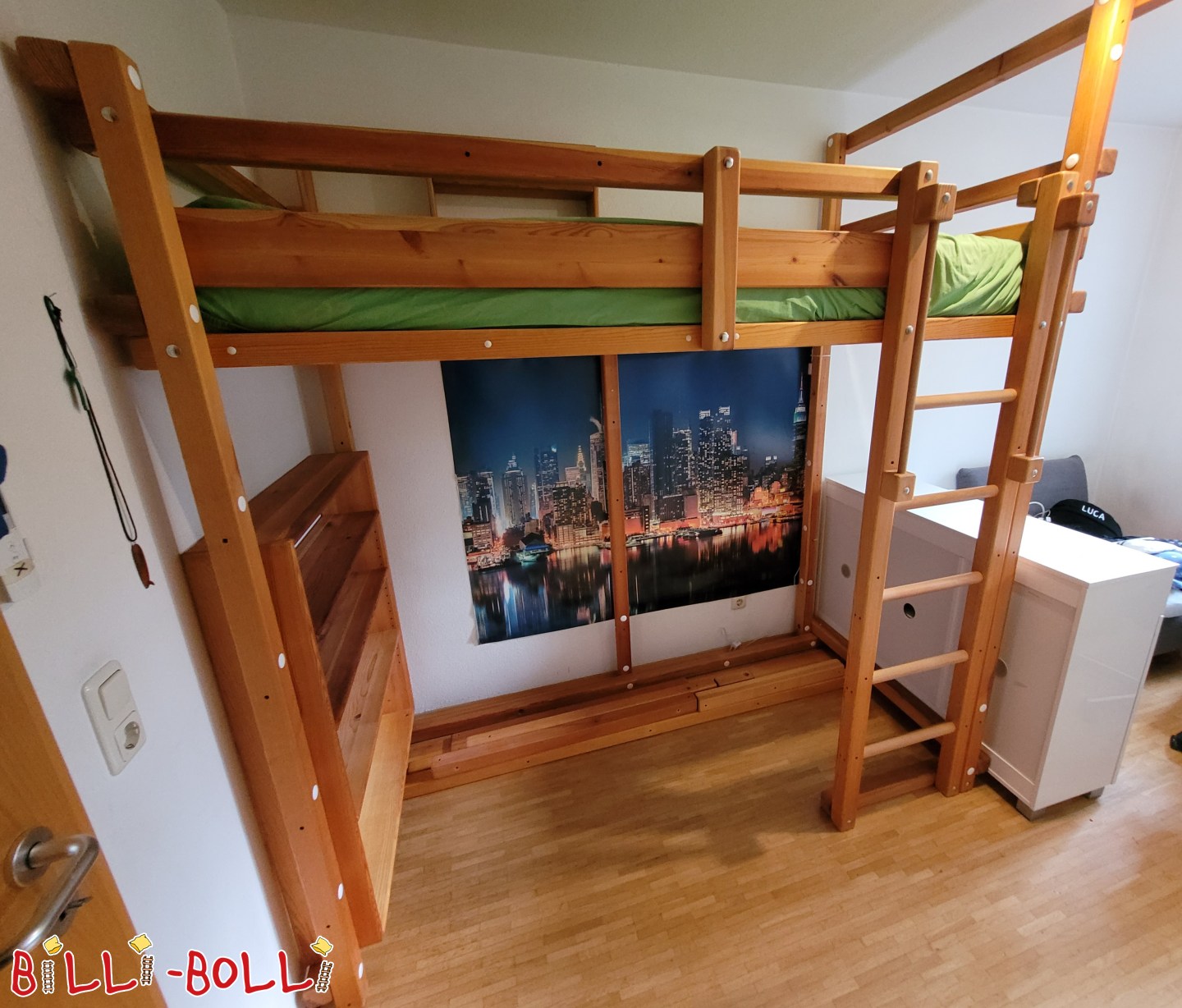 Inserat 5717: Mitwachsendes Hochbett Mitwachsendes Hochbett (Kategorie: Hochbett mitwachsend gebraucht)