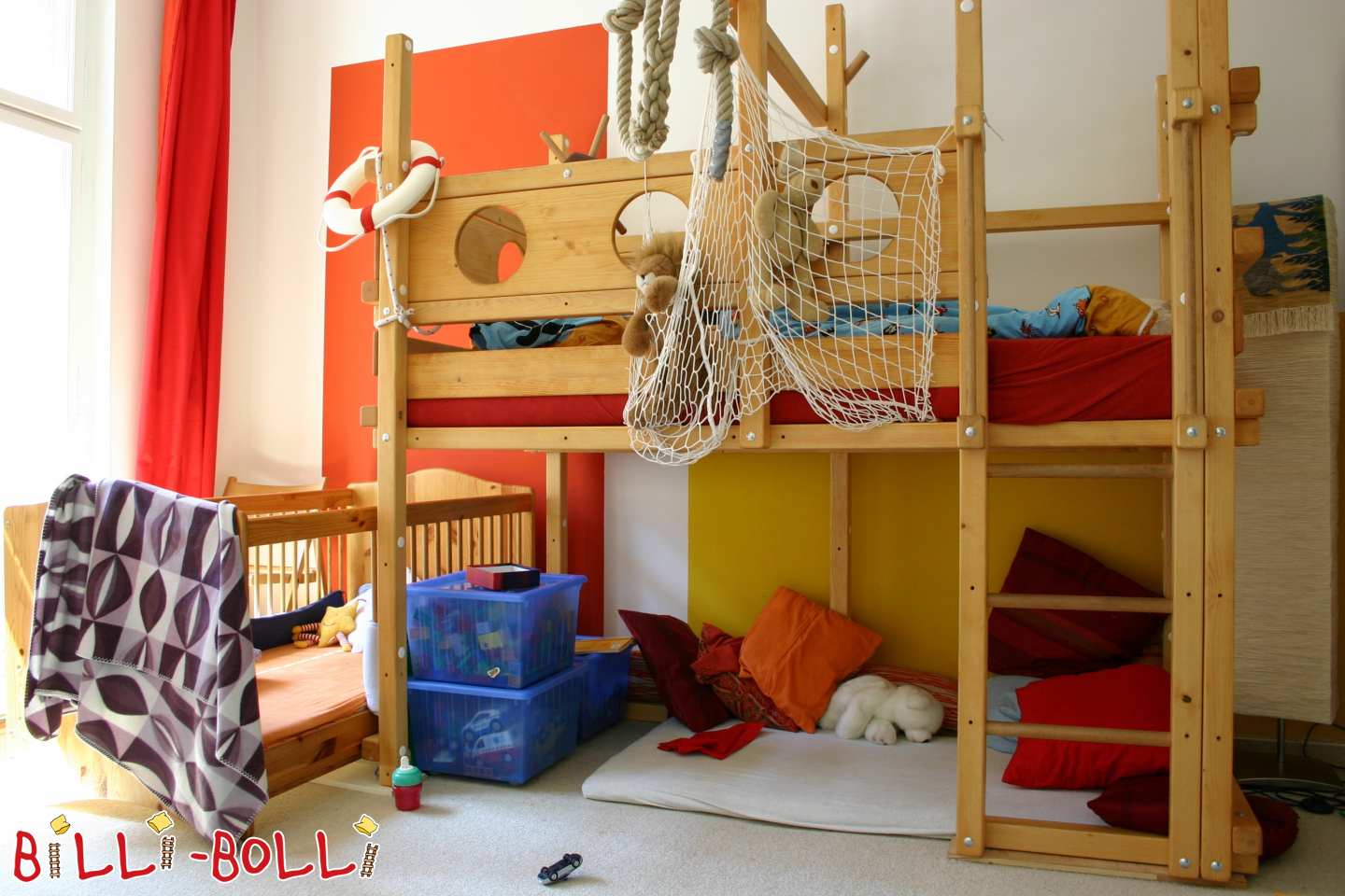 Piratenbett in Fichte honigfarben in Berlin (Kategorie: Kindermöbel gebraucht)