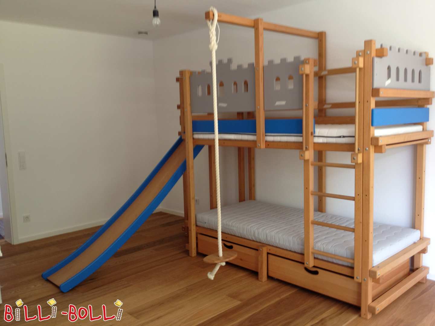 Ritter-Etagenbett Buche 90x200cm mit 1 Lattenr. + 1 Spielb., Dreieich (Kategorie: Etagenbett gebraucht)