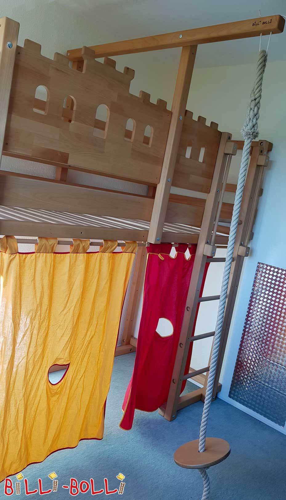 Ritterburgbett zu verkaufen (Hochbett gebraucht) Ritterburgbett zu verkaufen (Hochbett gebraucht)