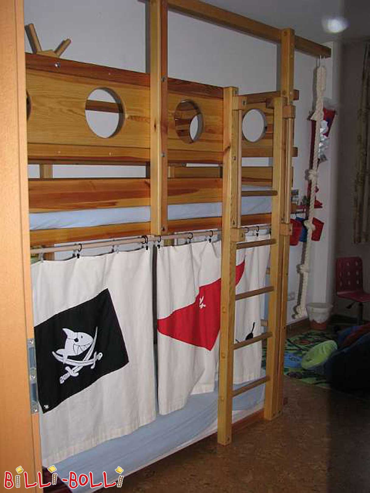 Hochbett mitwachsend (Piratenbett) (Kategorie: Hochbett gebraucht)