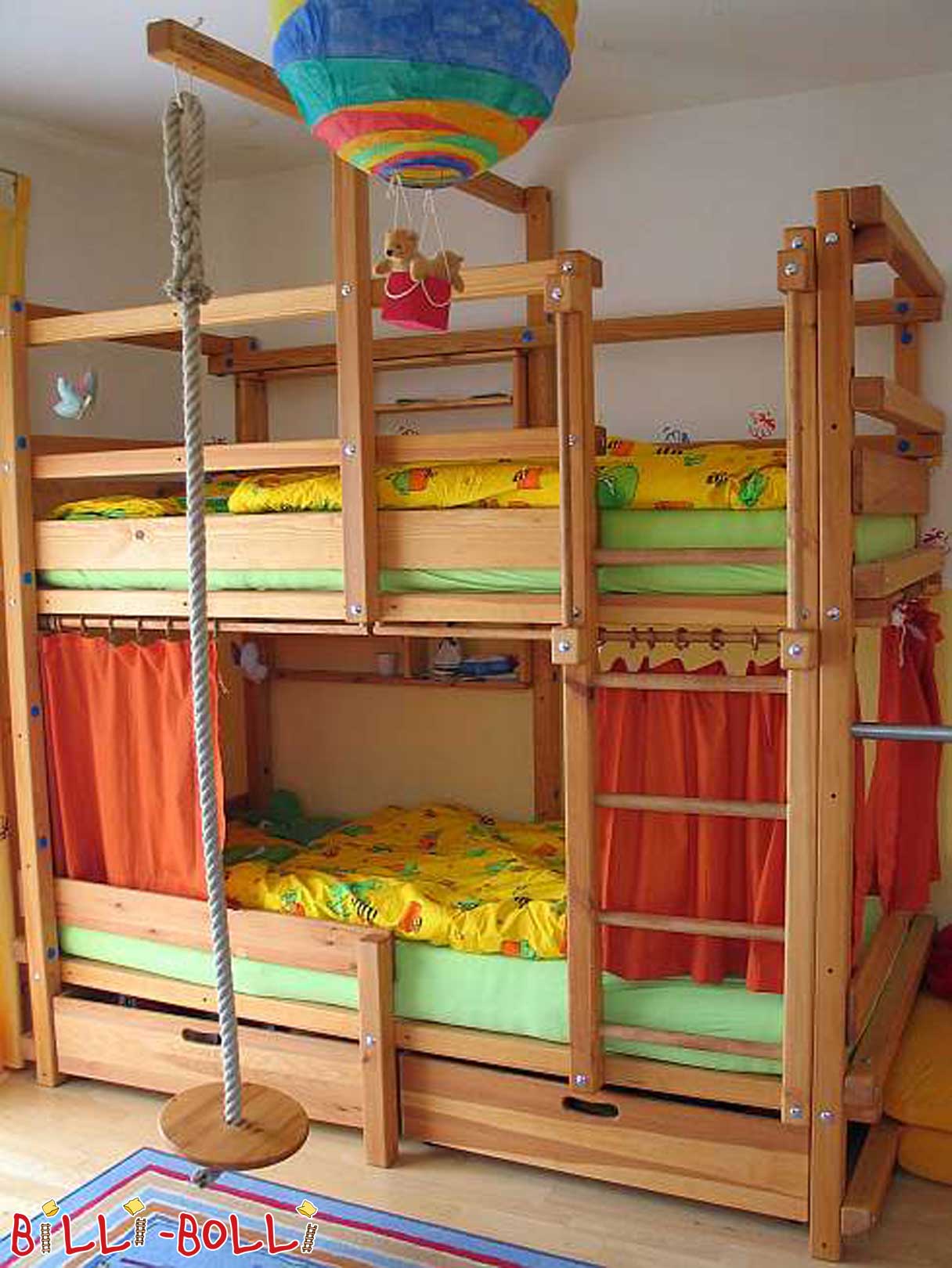 Etagen-Abenteuerbett mit Schaukel und Turnstange aus 1. Hand (Etagenbett gebraucht) Etagen-Abenteuerbett mit Schaukel und Turnstange aus 1. Hand (Etagenbett gebraucht)