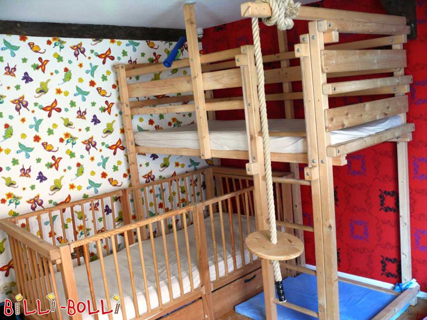 Billi-Bolli Stockbett-über-Eck mit Gitterbett (Kategorie: Kinderbett gebraucht)