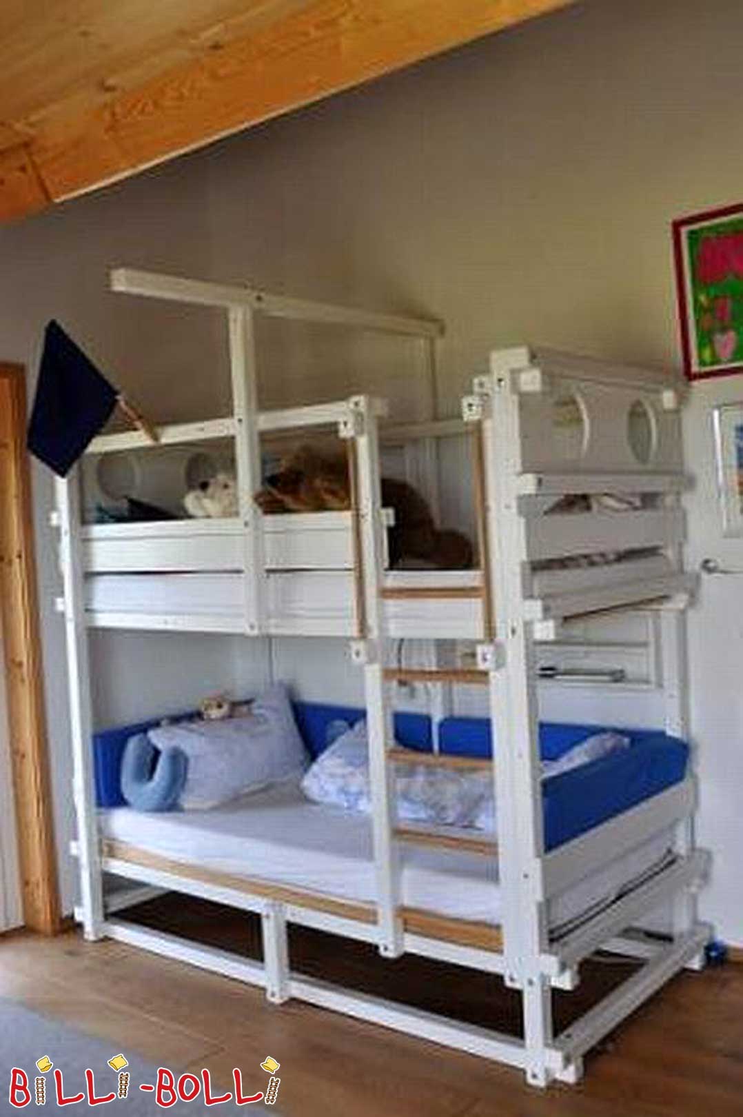 Billi-Bolli-Spiel-Stockbett, weiß lackiert (Kategorie: Kinderbett gebraucht)