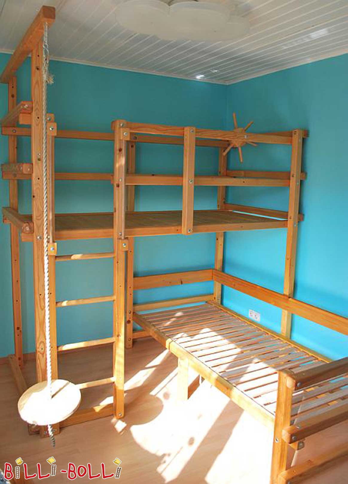 Etagenbett über Eck (Hochbett gebraucht) Etagenbett über Eck (Hochbett gebraucht)