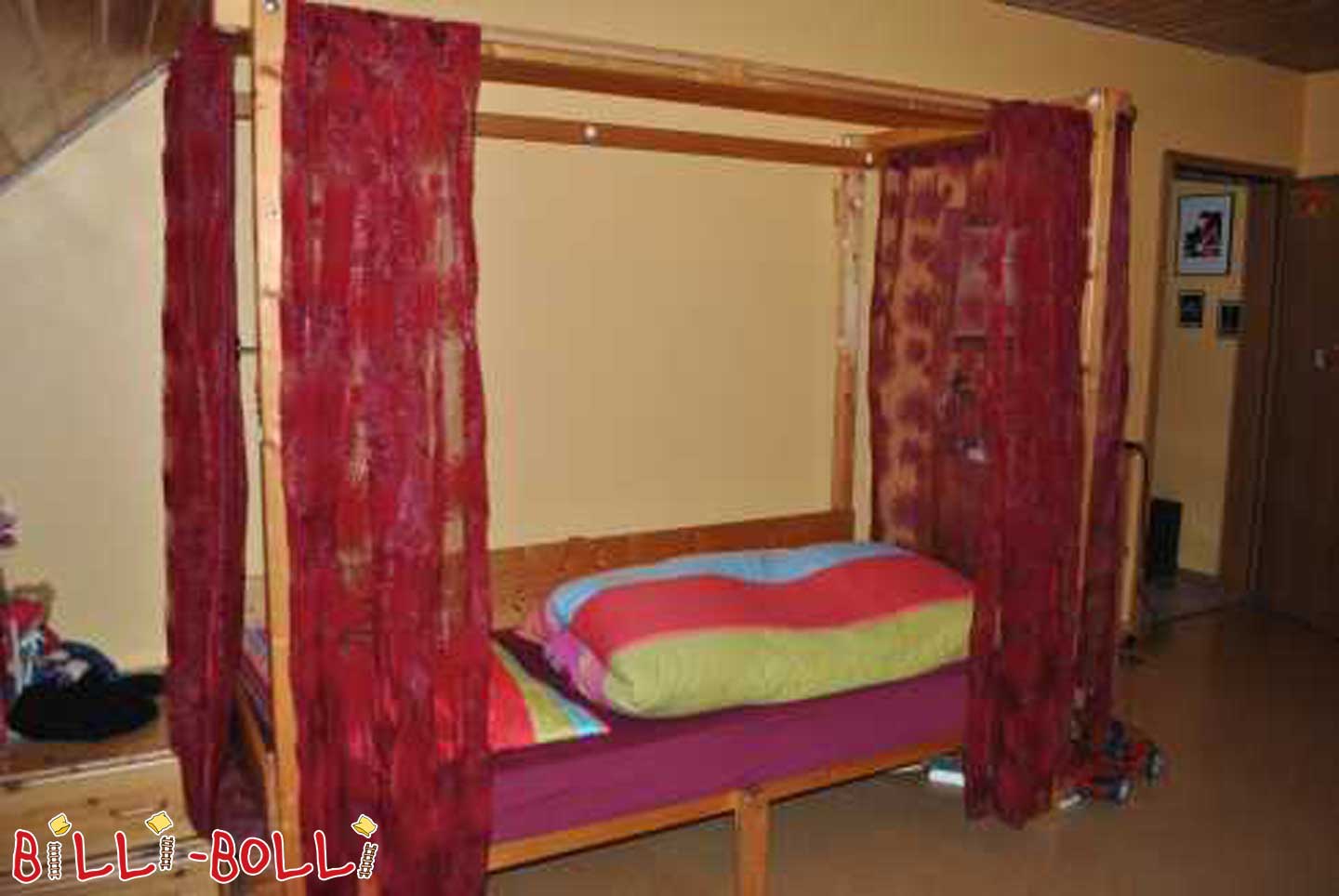 Billi-Bolli-mitwachsendes Hochbett (Hochbett gebraucht) Billi-Bolli-mitwachsendes Hochbett (Hochbett gebraucht)