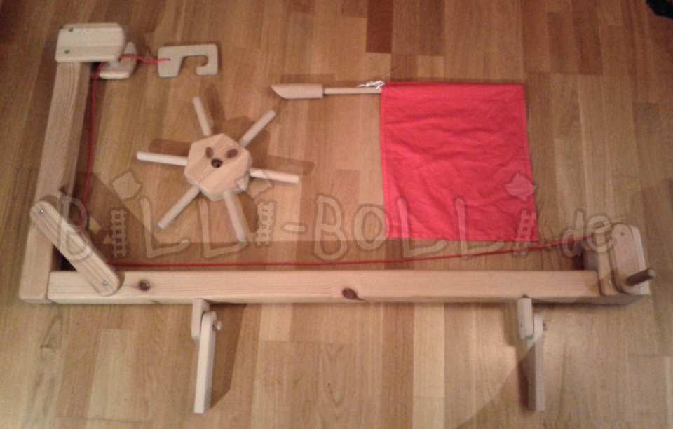 Spielkran, Steuerrad, rote Fahne, Kiefer unbehandelt (Zubehör gebraucht)