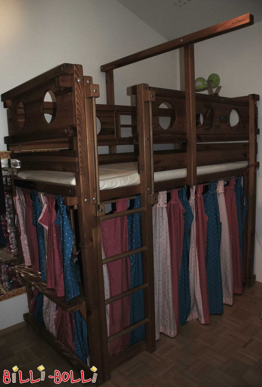 Zauberhaftes Hochbett (Hochbett gebraucht) Zauberhaftes Hochbett (Hochbett gebraucht)