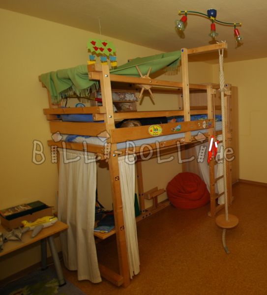 Zwei Hochbetten aus Fichte (Hochbett gebraucht) Zwei Hochbetten aus Fichte (Hochbett gebraucht)
